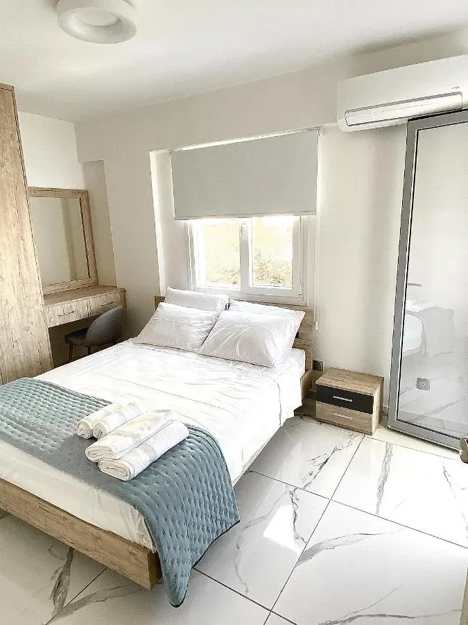 Luxury Beachfront Apartment Larnaca