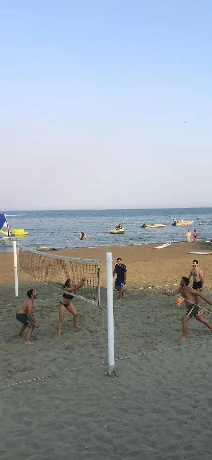 Luxury Beachfront Apartment Larnaca